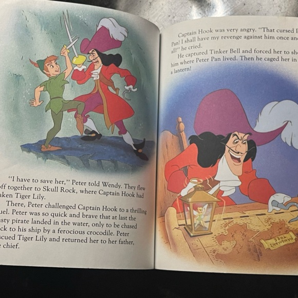 Vintage A Little Golden Book: Walt Disney's Peter Pan 1989 - Picture 12 of 12